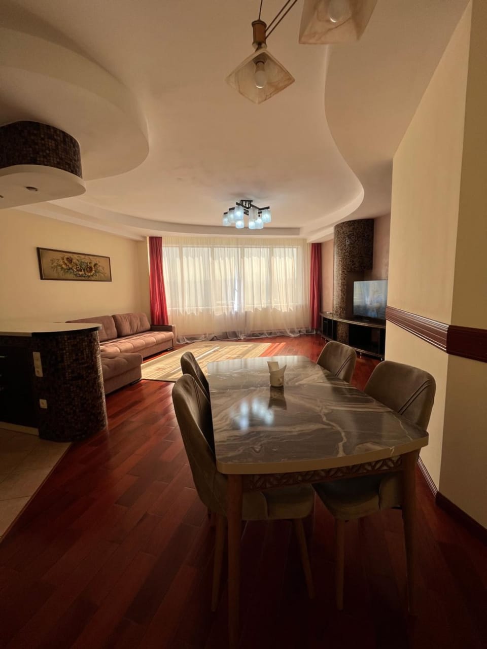 TV and multimedia, Living room, Dining area