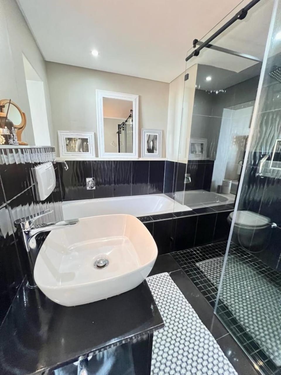 Portico 705 Apartment in Cape Town