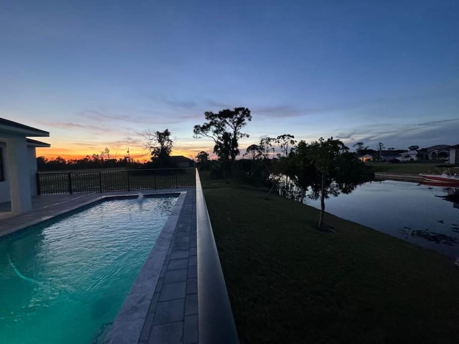 Pool view, Swimming pool, Sunset