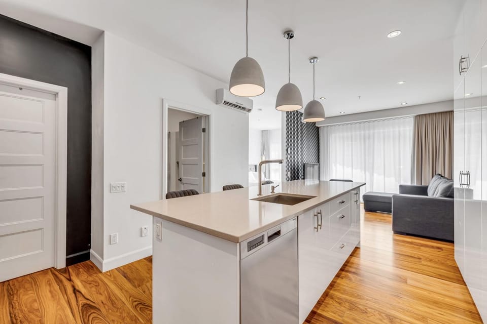 Kitchen or kitchenette, Living room