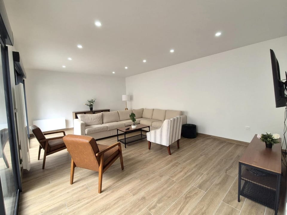 Abu Dhabi, magnifique maison Apartment in Reims