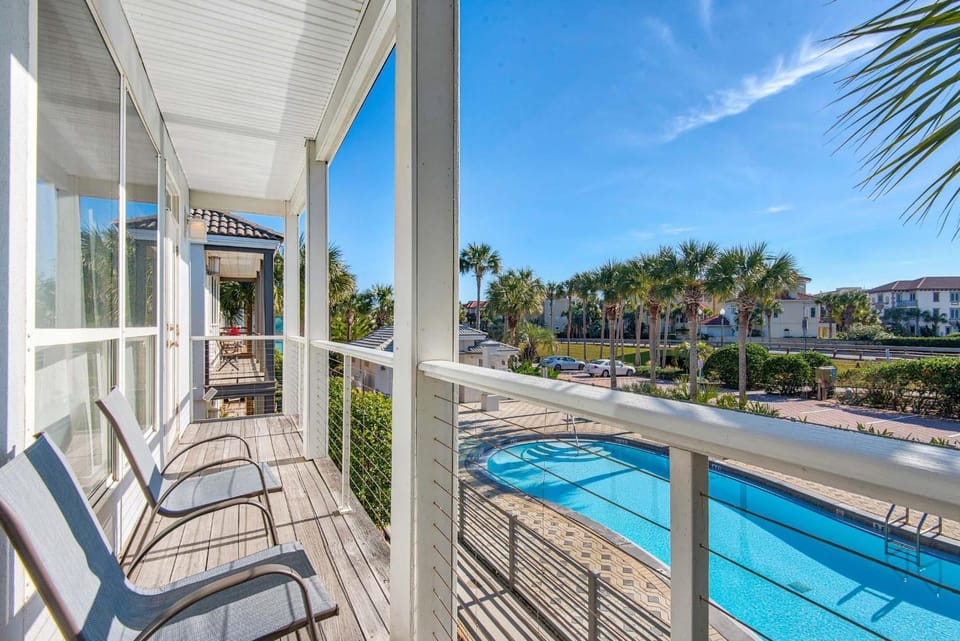 Destiny Beach Villas #11A&B- Beach Oasis House in Destin