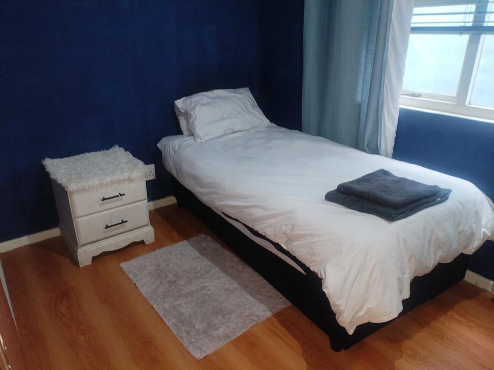 VB Accomodation (STATION HOME) Vacation rental in Cape Town