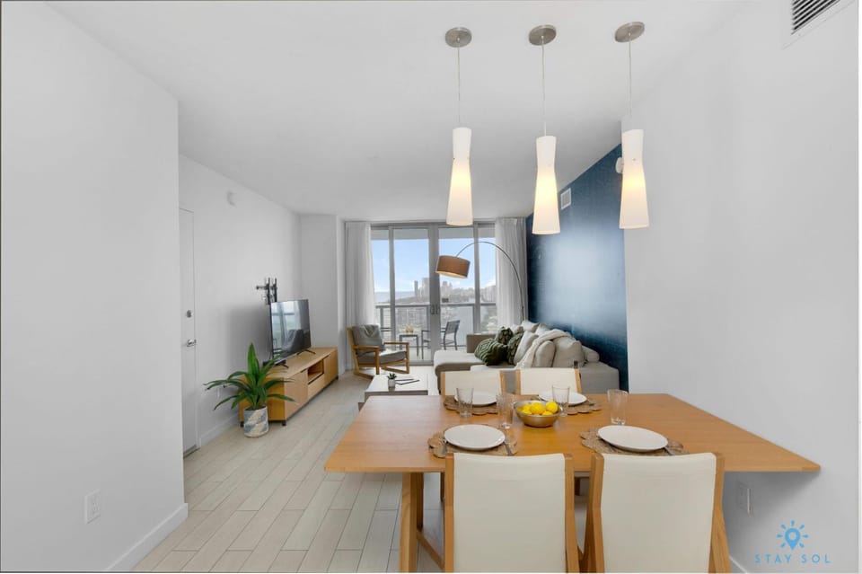 Amazing view - Balcony - Gym - Pool Apartment in Hallandale Beach