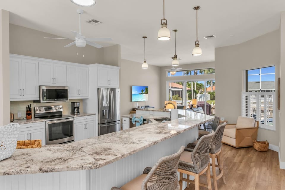 Waterfront Escape Awaits, Marco's Best Kept Secret House in Marco Island