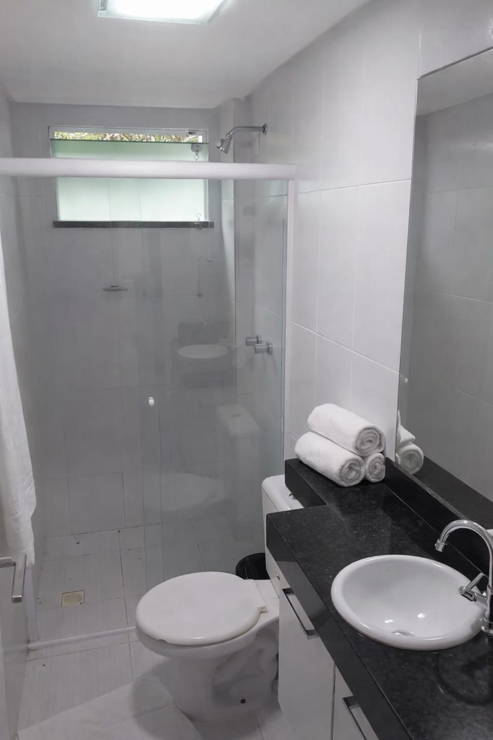Shower, Bathroom, towels