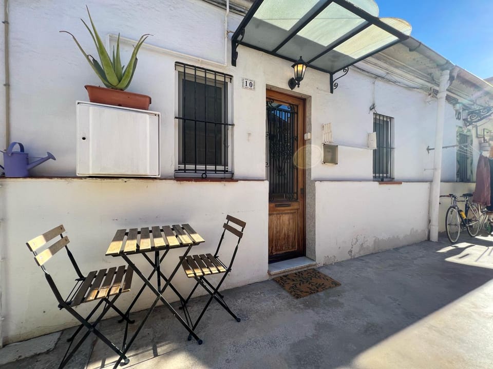 Property building, Balcony/Terrace