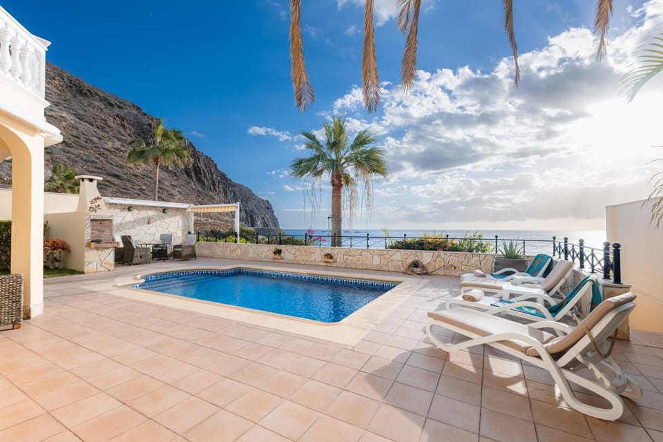 Natural landscape, Mountain view, Pool view, Sea view, Swimming pool, sunbed