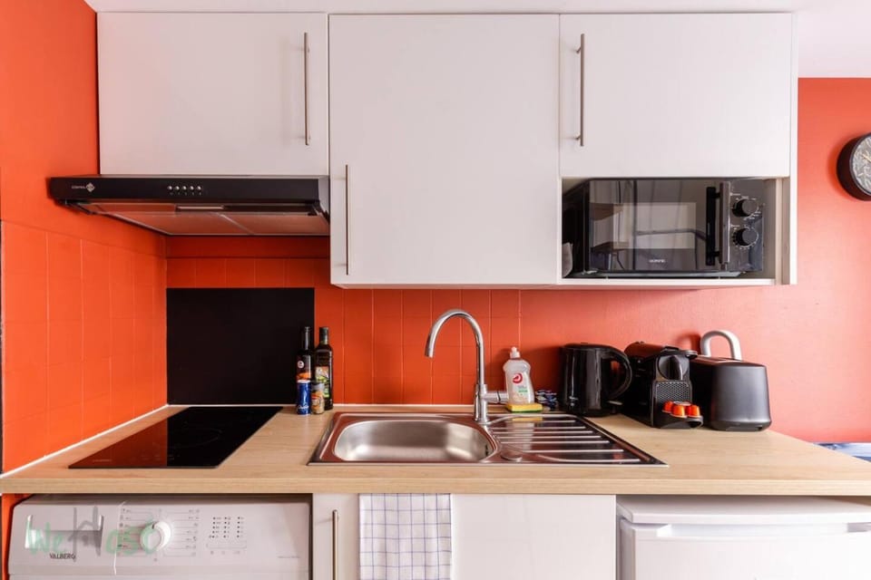 Coffee/tea facilities, Kitchen or kitchenette, minibar, pet friendly, toaster