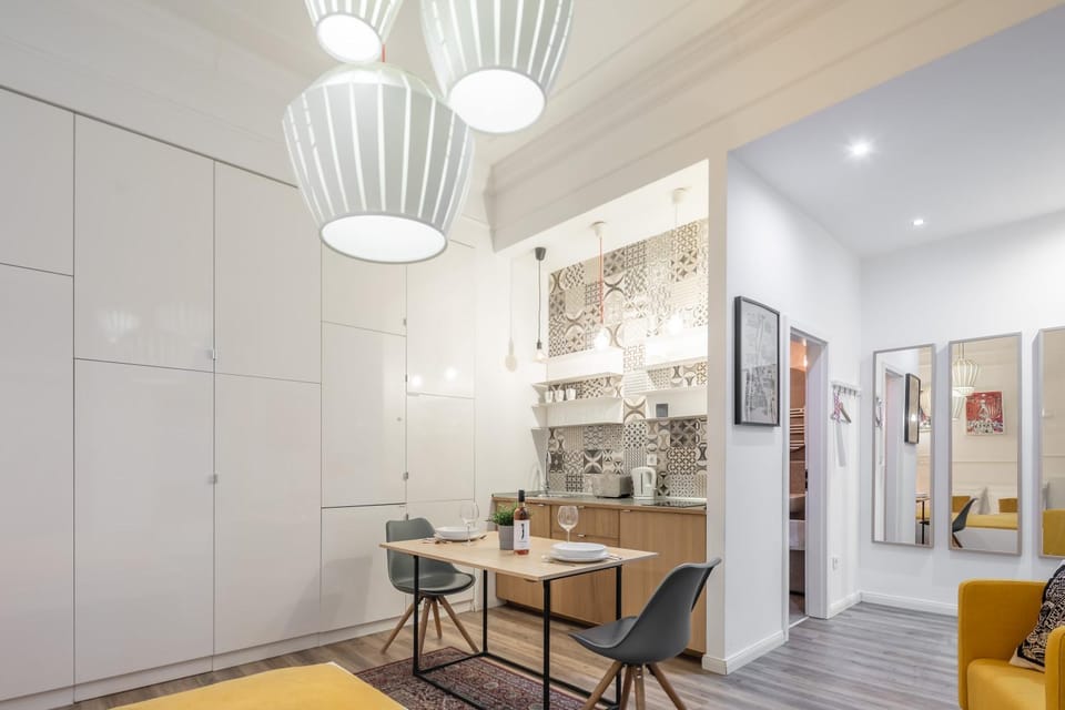 Extra Central Modern Studio House in Budapest