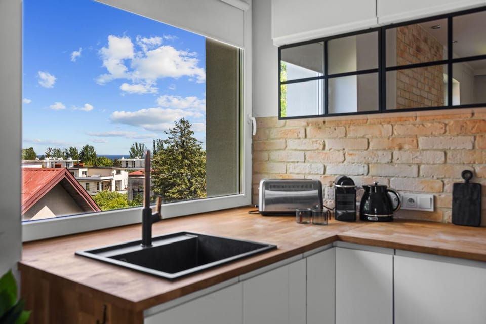 Day, Coffee/tea facilities, Kitchen or kitchenette