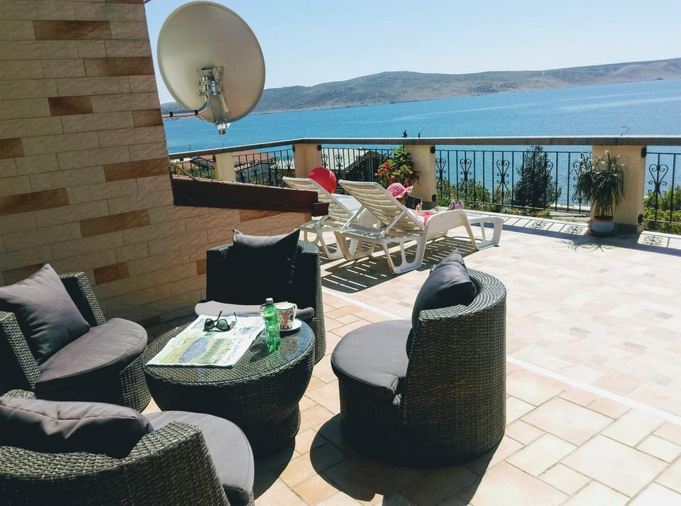 Apartments Europa - bed and breakfast Bed and Breakfast in Zadar County