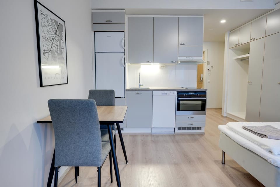 Lapin Loiste 2, Modern Studio Free Parking and Wifi Apartment in Rovaniemi