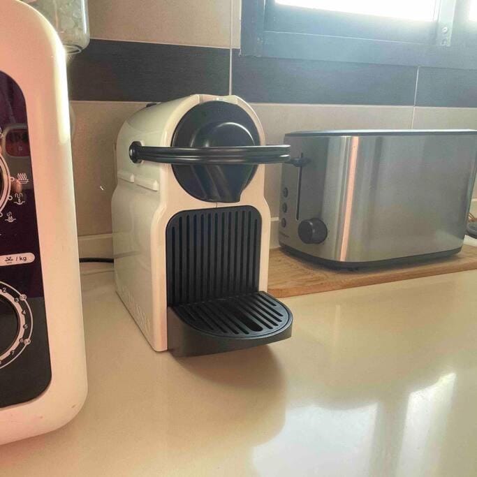 Coffee/tea facilities, microwave, toaster