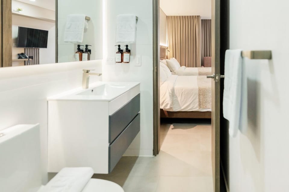 Bed, Bathroom, towels