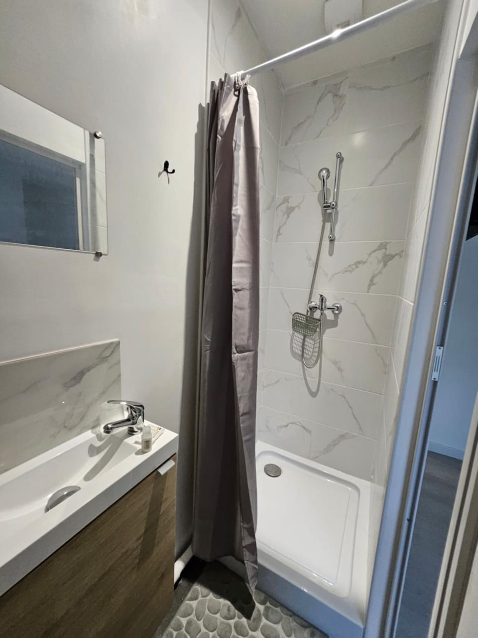 Shower, Bathroom