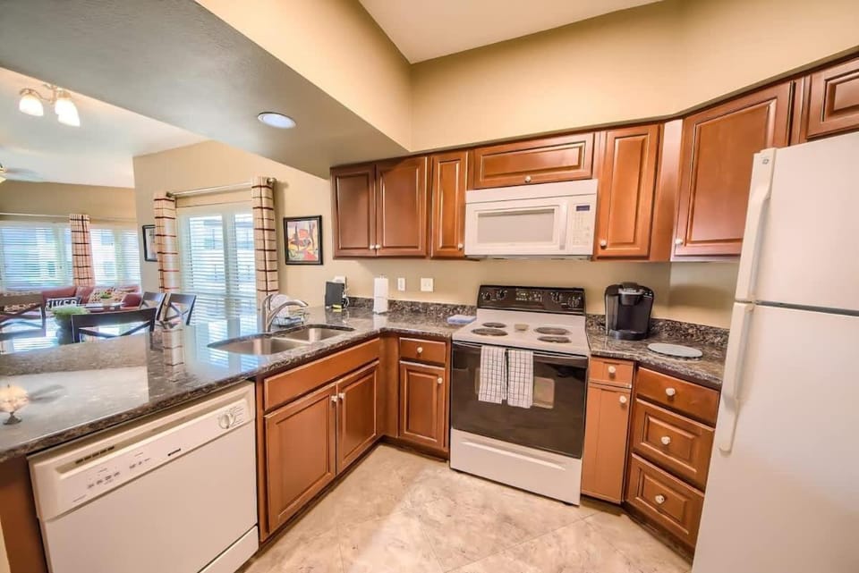 IC 209 Comal Escape House in New Braunfels