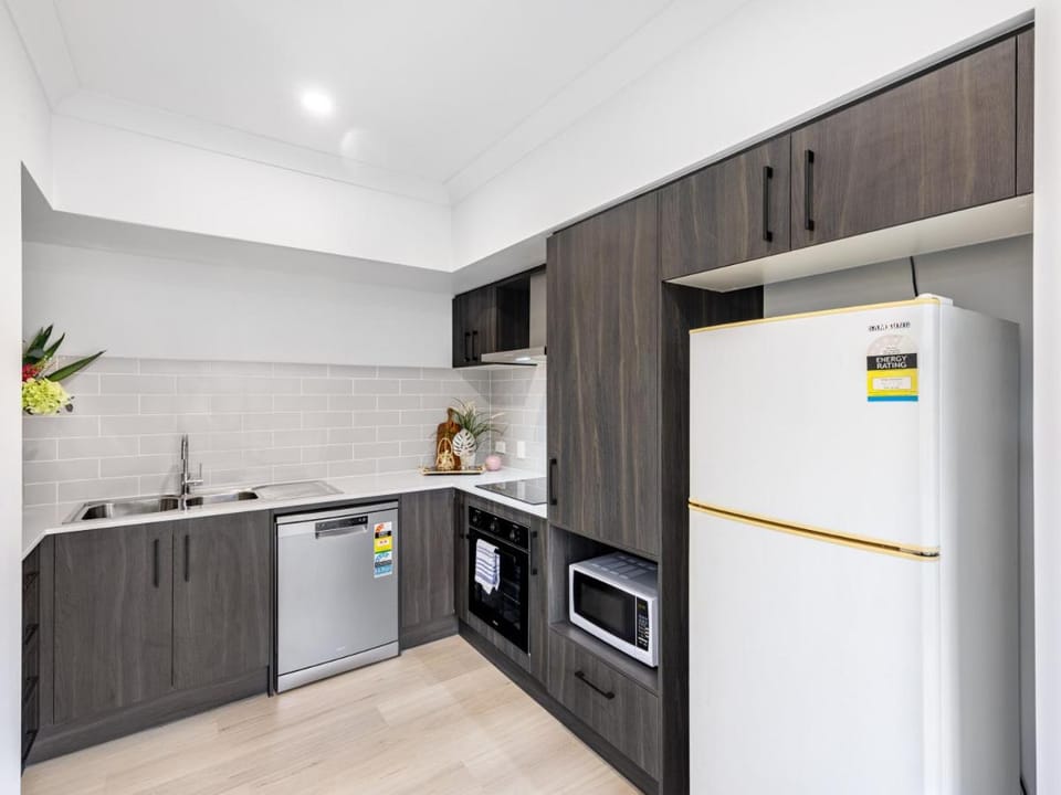 Brand New 2BR well designed home at Brown Plains House in Brisbane