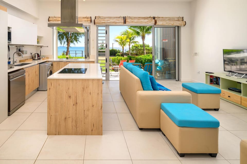 Balcony/Terrace, Kitchen or kitchenette, Living room