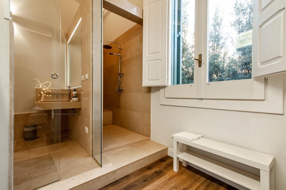 Shower, Bathroom