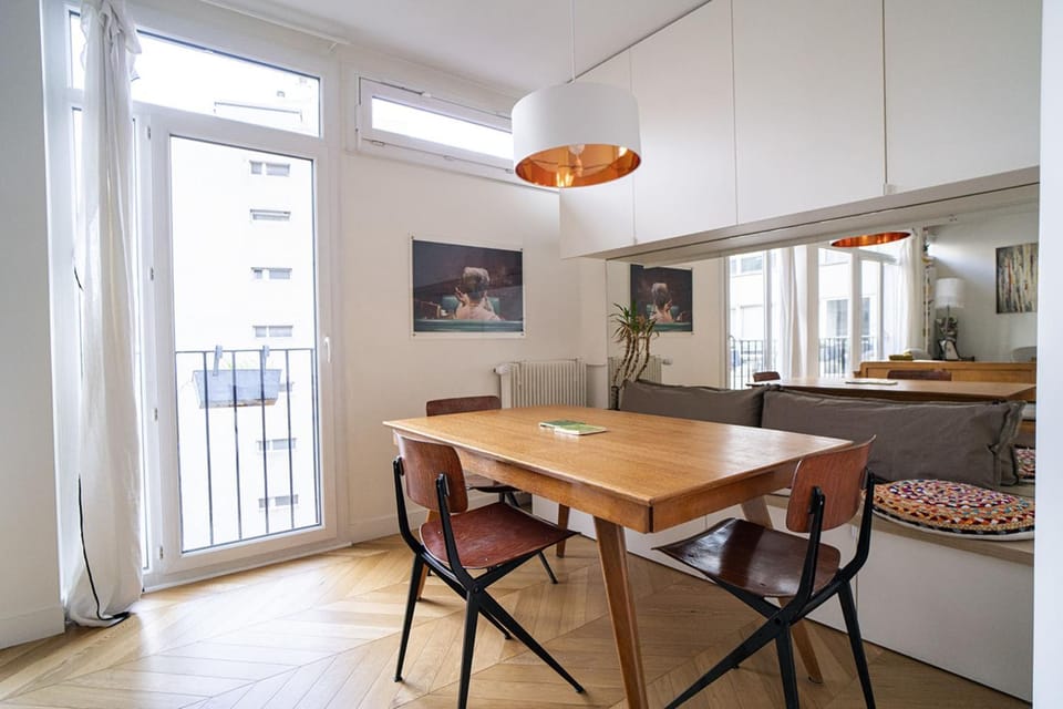 Spacious apartment with view of the Eiffel Tower Apartment in Paris