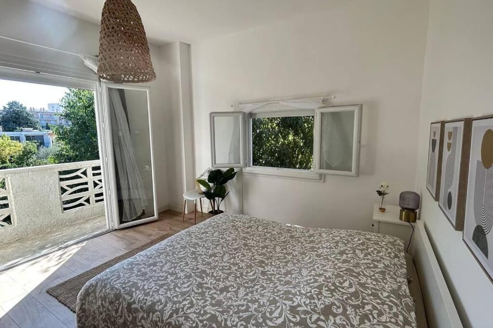 Balcony/Terrace, Photo of the whole room, Bedroom