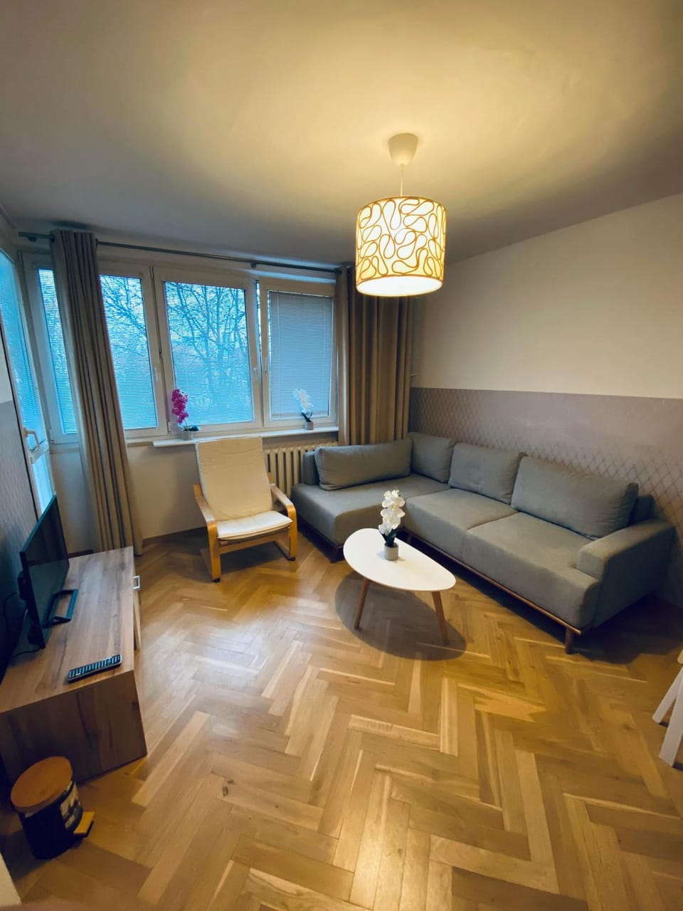 TV and multimedia, Photo of the whole room, Bedroom