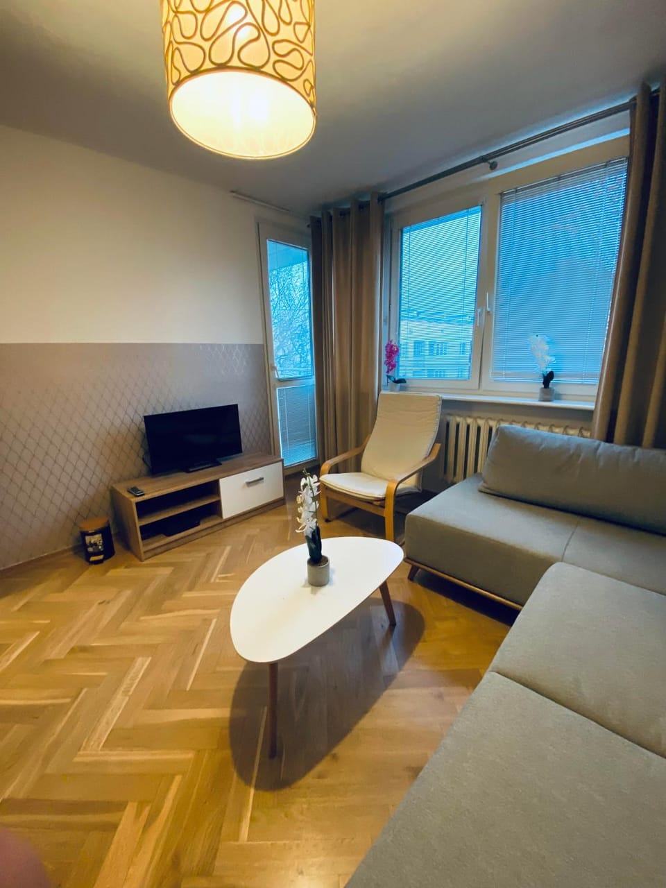 TV and multimedia, Photo of the whole room
