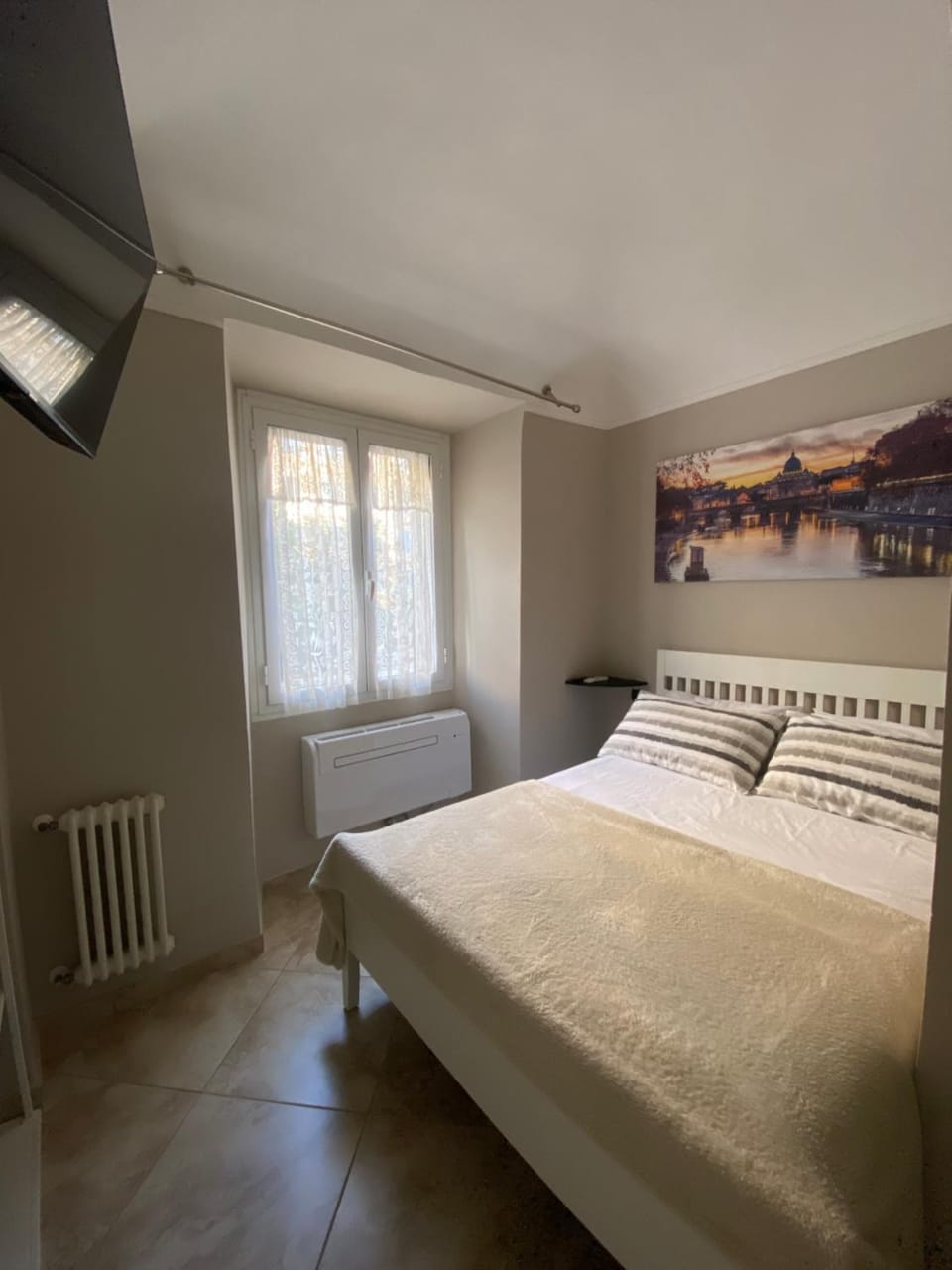 ROMA PARADISO GUEST HOUSE Bed and Breakfast in Rome