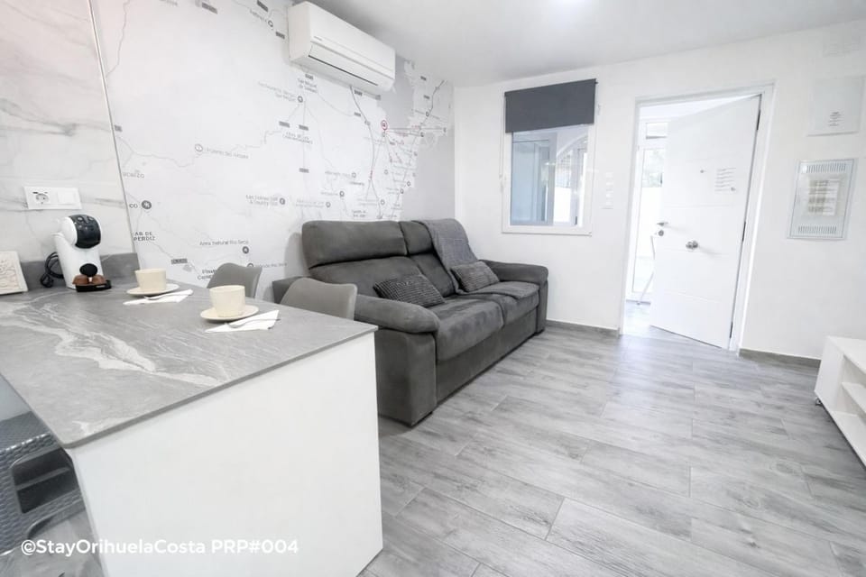 Dining area, Breakfast
