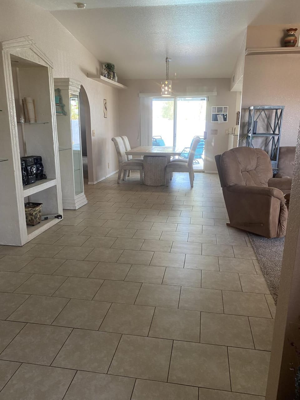 Cute 2 bedroom home with pool and RV parking House in Lake Havasu City