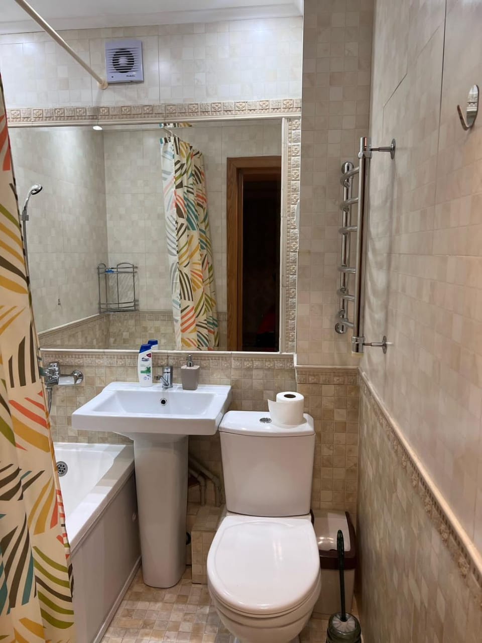 Shower, Toilet, Bathroom