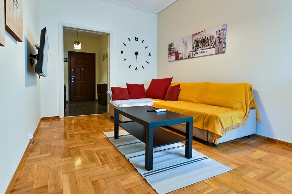 Athens Retreat 1-BDR Apartment by WeHost Athens Apartment in Athens