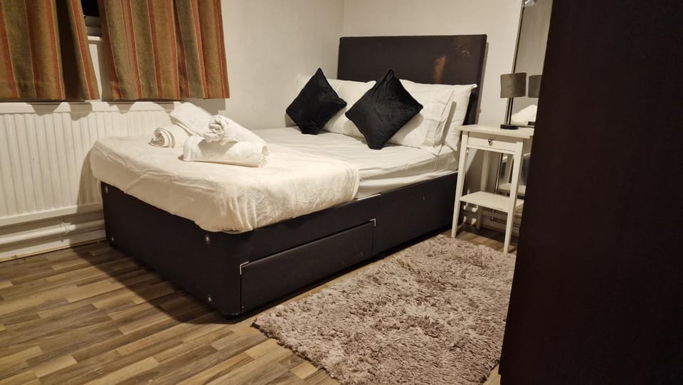 share accommodate Vacation rental in London Borough of Southwark