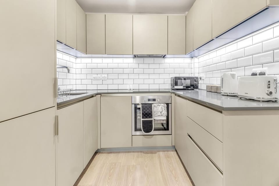 Coffee/tea facilities, Kitchen or kitchenette, dishwasher, minibar, pet friendly, stove, toaster