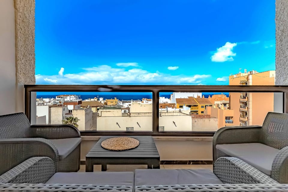 Patio, Sea view