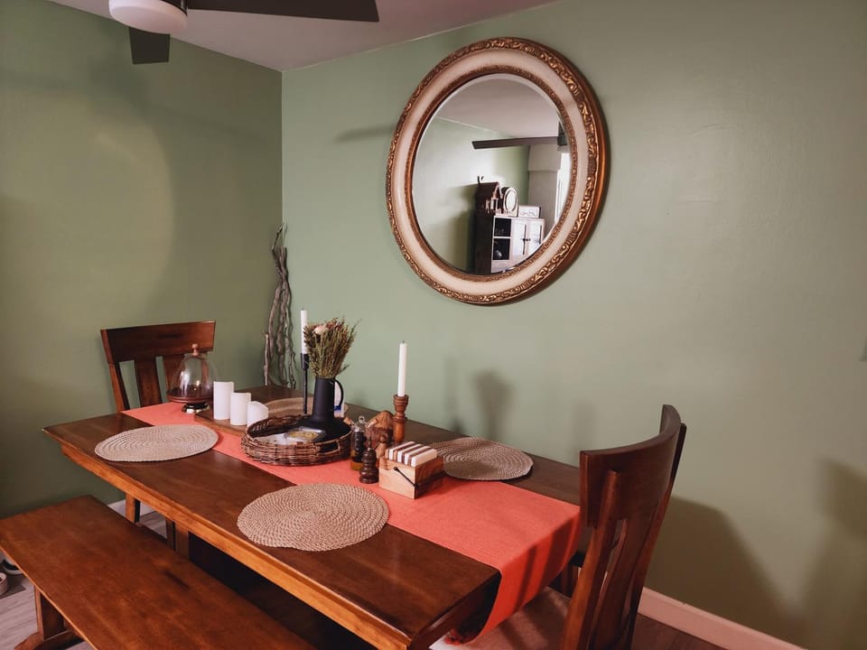 Cozy Private Room & Bath Central Location LA Vacation rental in Culver City