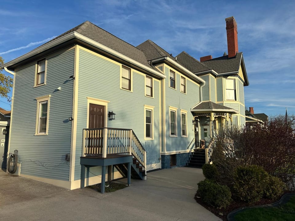 The Fresh Coast Inn at Ludington Bed and Breakfast in Ludington