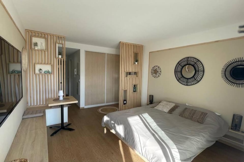 F1 standing vue mer Anse Vata Apartment in Nouméa
