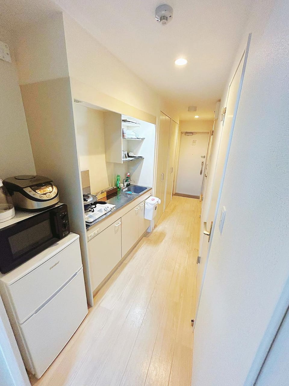 Kitchen or kitchenette, stove