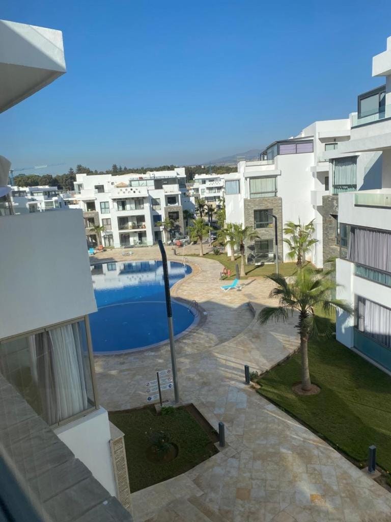 Appartement de luxe ,piscine,parking,Terrasse Apartment in Agadir