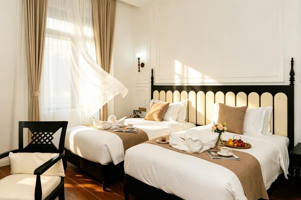 景兰王庭酒店Jing Land Palace Hotel Luang PrabangMount Phousi Sunset View Hotel Enjoy sunrise sunset with full views of Luang Prabang and the Mekong River Hotel in Luang Prabang