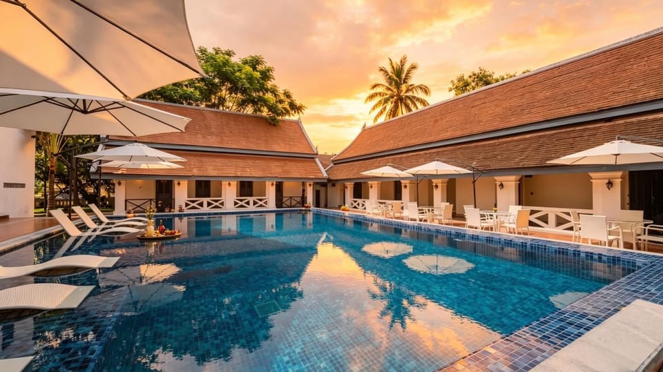 景兰王庭酒店Jing Land Palace Hotel Luang PrabangMount Phousi Sunset View Hotel Enjoy sunrise sunset with full views of Luang Prabang and the Mekong River Hotel in Luang Prabang