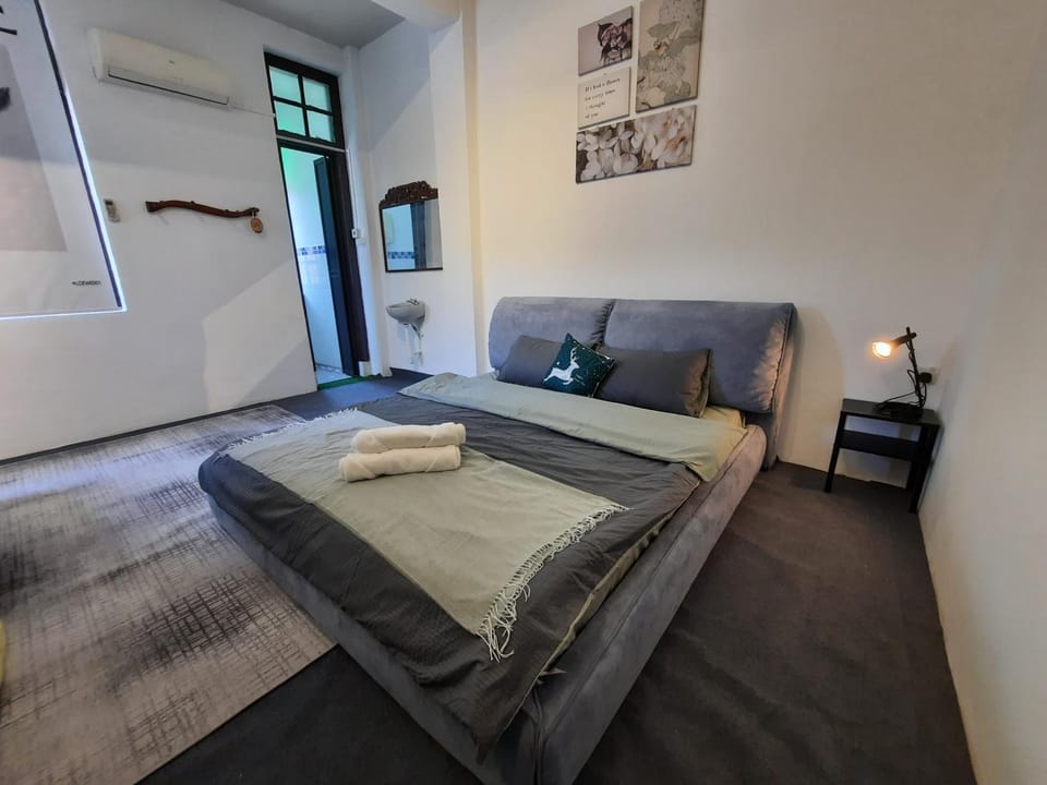 Melaka homestay Garden Hideout Pax13 Villa in Malacca