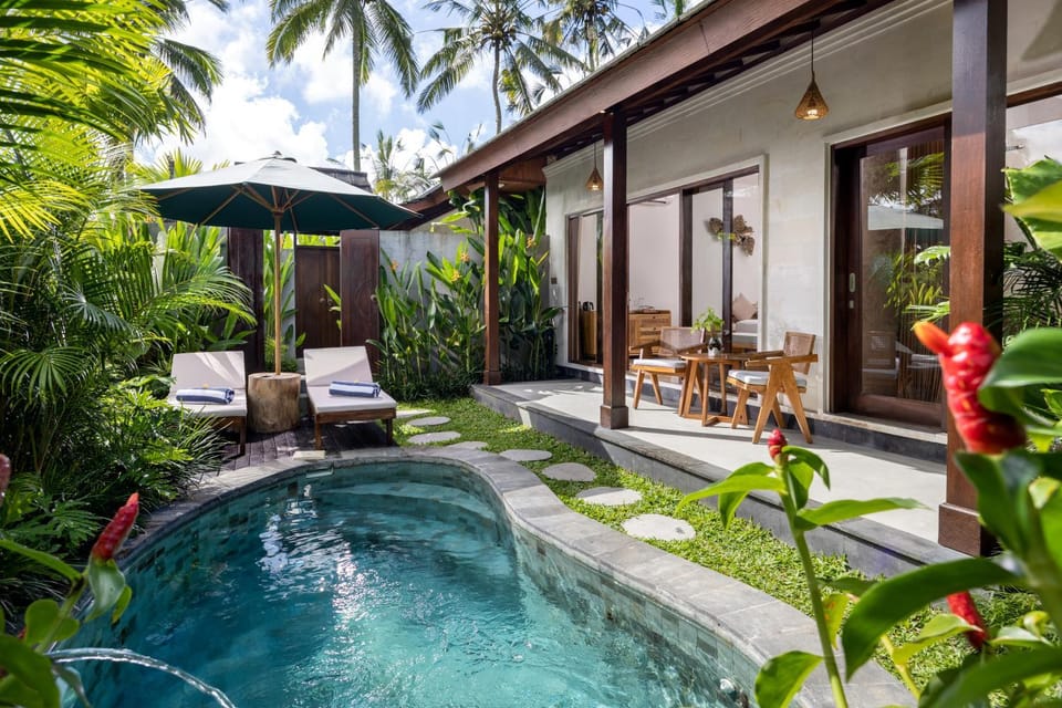 Pool view, Swimming pool, Swimming pool