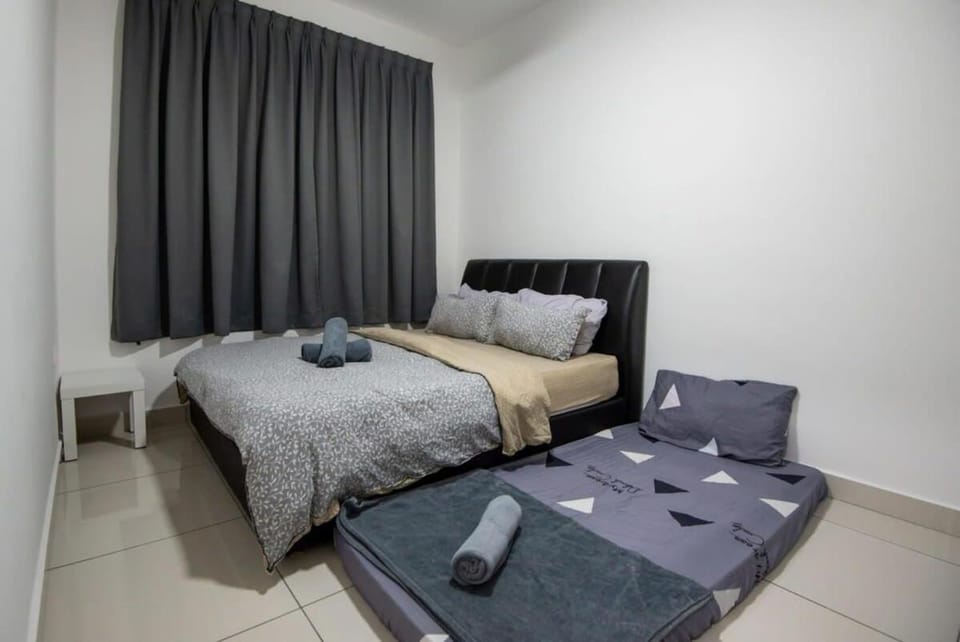 Comfy 3BR Apt @ KSL Daya Near IKEA Tebrau Parking Apartment in Johor Bahru