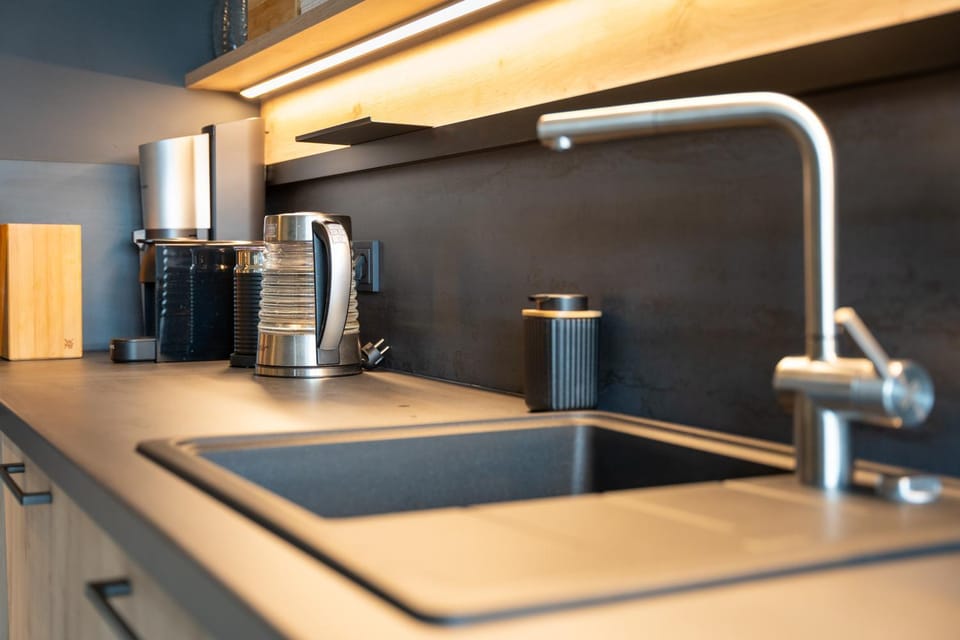 Coffee/tea facilities, Kitchen or kitchenette