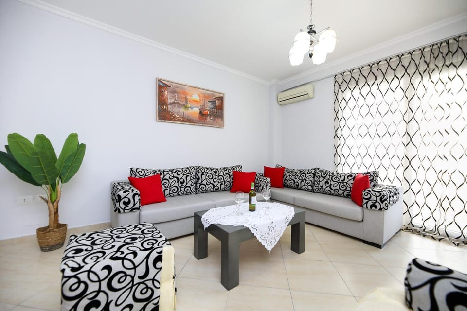 Living room, Seating area, air conditioner