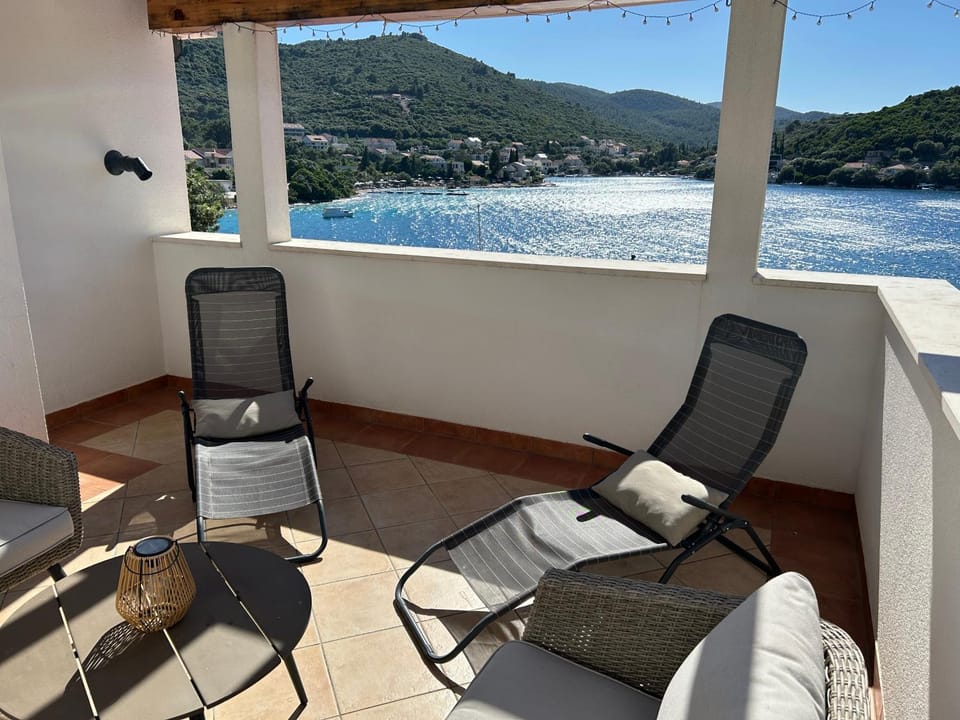 Balcony/Terrace, Balcony/Terrace, Sea view