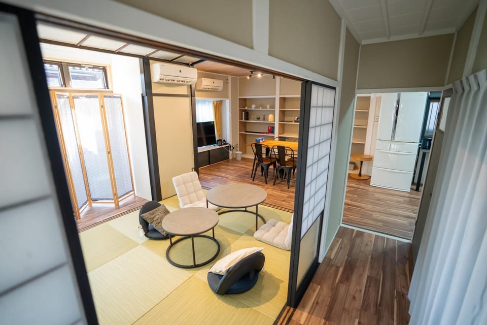 縁湯の宿 道後 House in Japan